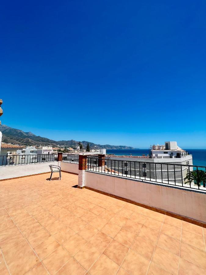 Southcosta Alojamientos Nerja Exterior foto