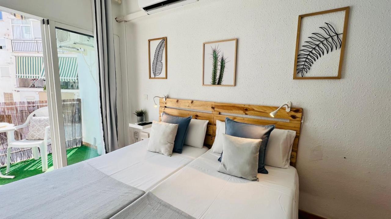 Southcosta Alojamientos Nerja Exterior foto