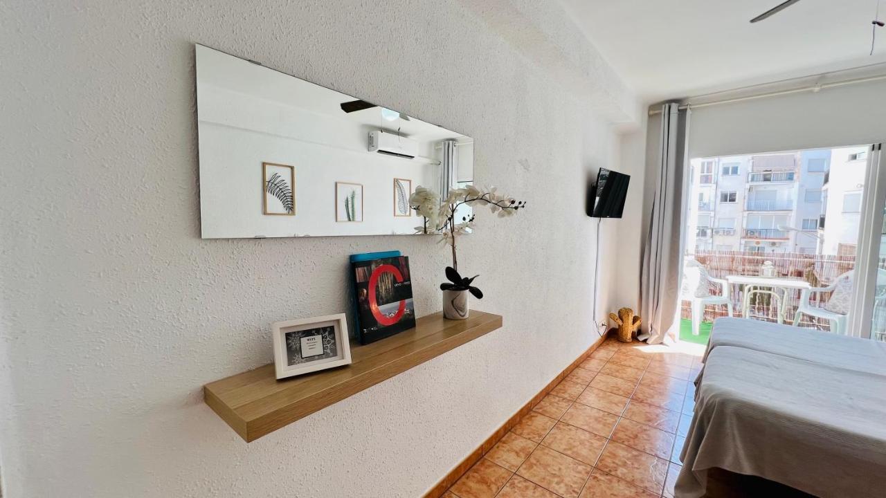Southcosta Alojamientos Nerja Exterior foto