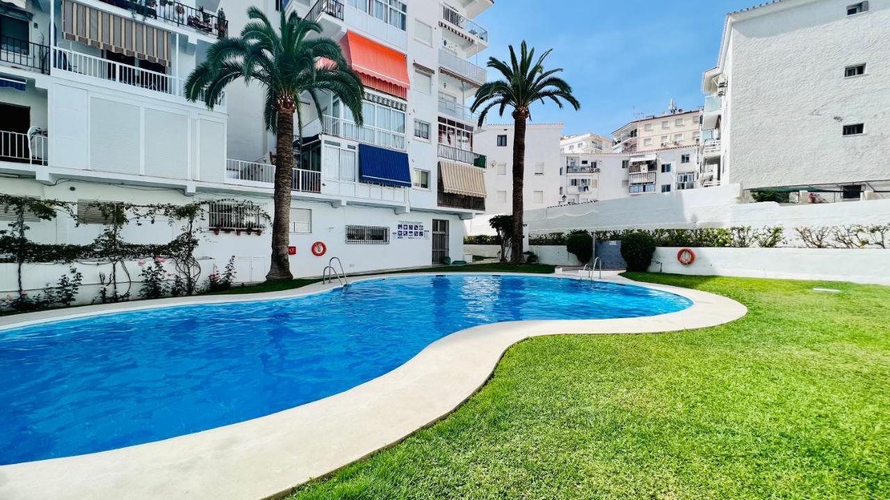 Southcosta Alojamientos Nerja Exterior foto